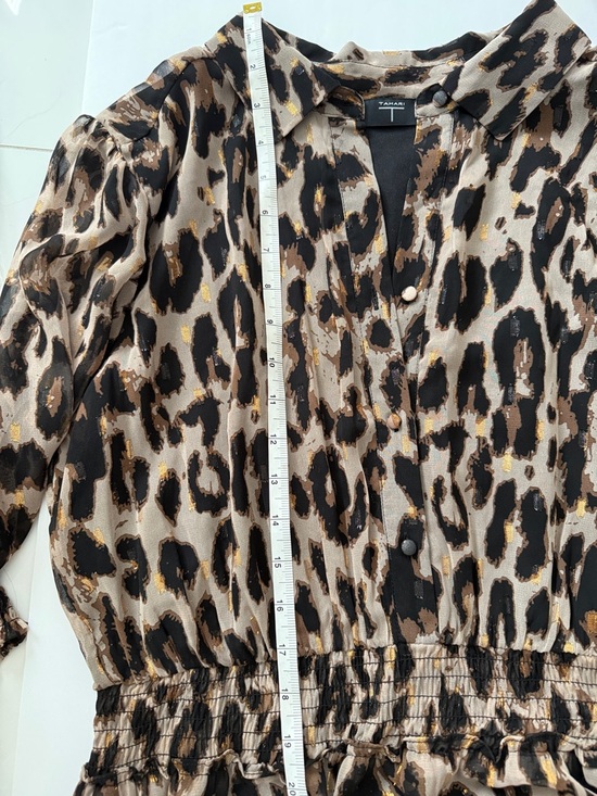 T Tahari Collared Tiered Midi Dress Animal Print Long Sleeve - Picture 14 of 14